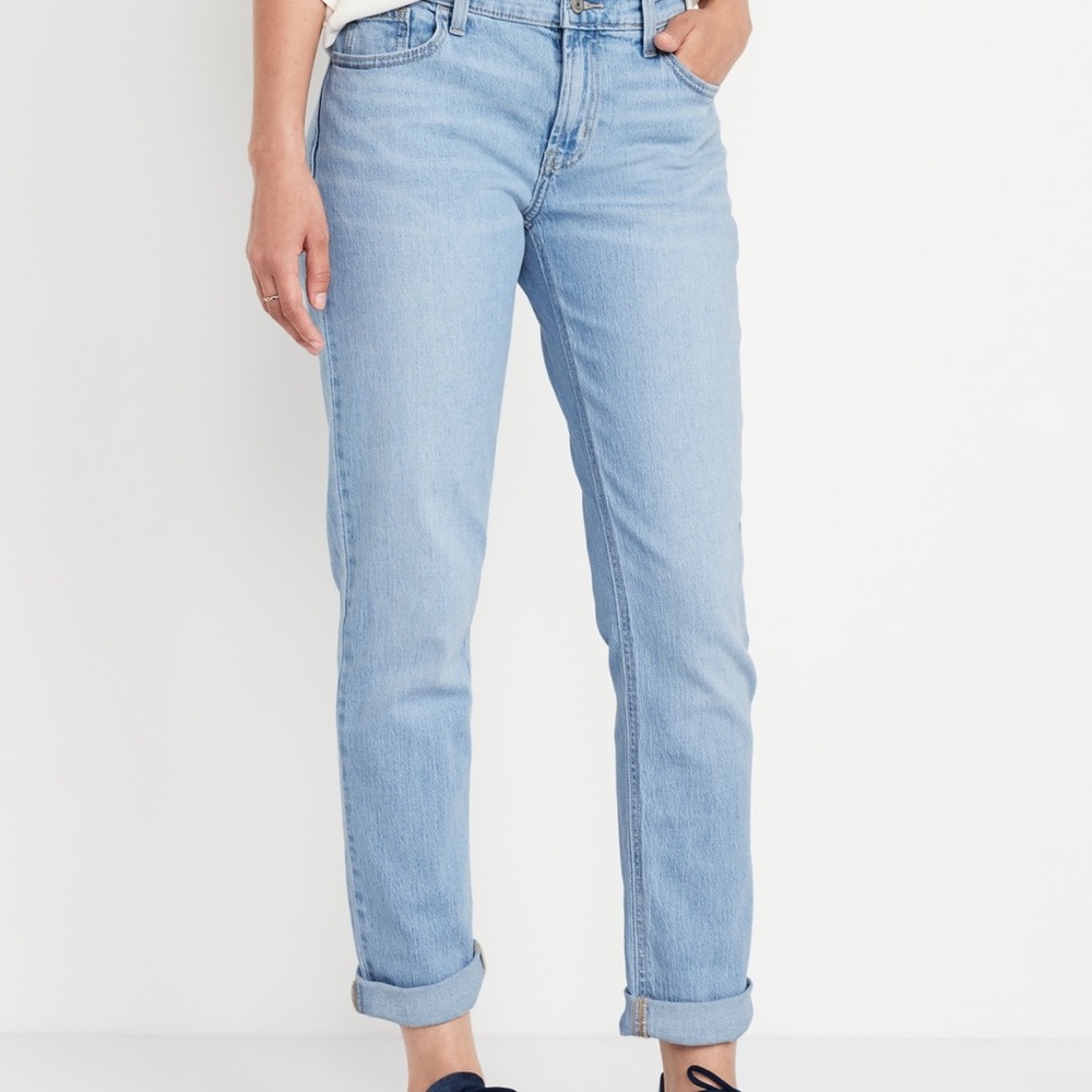 Old Navy Women's Dark and Light Blue Boyfriend Jeans - Picture 2 of 5
